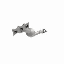Load image into Gallery viewer, MagnaFlow Direct Fit Catalytic Converter BMW 5 06-07 Front OEM