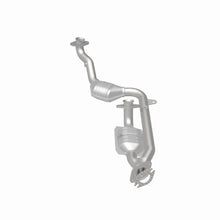 Load image into Gallery viewer, MagnaFlow Direct Fit Catalytic Converter 99-01 Continental 4.6L 50S