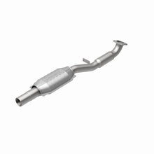 Load image into Gallery viewer, MagnaFlow Direct Fit Catalytic Converter 00-04 S40/V40 1.9L rr OEM