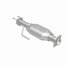 Load image into Gallery viewer, MagnaFlow Direct Fit Catalytic Converter 00-04 Jeep Wrangler 4.0L Rear/2.4L/2.5L