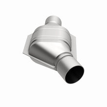 Load image into Gallery viewer, MagnaFlow Universal Catalytic Converter 2.25in Inlet/Outlet Angled Offset/Center Calif OBDII
