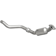 Load image into Gallery viewer, MagnaFlow DF Cat Conv 05-09 Chrysler 300/Dodge 06-09 Charger/05-07 Magnum 5.7L D/S *NOT CALIFORNIA*