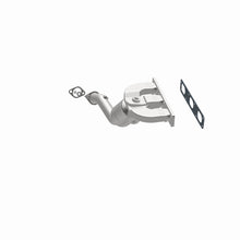 Load image into Gallery viewer, MagnaFlow Direct Fit Catalytic Converter 04-05 BMW 530i 3.0L Front