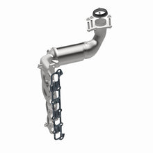 Load image into Gallery viewer, MagnaFlow Direct Fit Catalytic Converter 09-10 Hummer H3/H3T 3.7L Manifold (49 State)