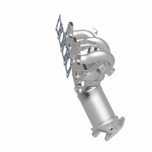 Load image into Gallery viewer, MagnaFlow Direct Fit Catalytic Converter 06-08 Hyundai Sonata 2.4L