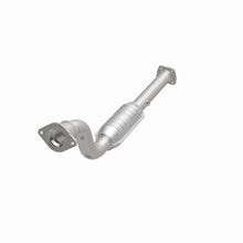 Load image into Gallery viewer, MagnaFlow Direct Fit Catalytic Converter 98-99 Lumina Monte Carlo 3.