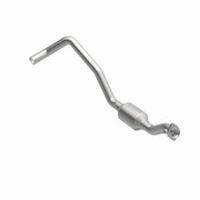 Load image into Gallery viewer, MagnaFlow Direct Fit Catalytic Converter 2005 Dodge Ram 1500 3.7/ 4.7