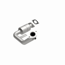 Load image into Gallery viewer, MagnaFlow Direct Fit Catalytic Converter 01-03 Montero 3L Driver Side Front OEM