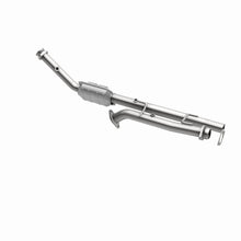 Load image into Gallery viewer, MagnaFlow Direct Fit Catalytic Converter 97-01 Explorer-Mountaineer