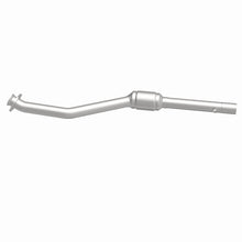 Load image into Gallery viewer, MagnaFlow Direct Fit Catalytic Converter 99-00 BMW 540i 4.4L DS Rear
