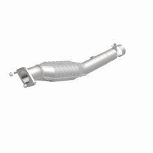 Load image into Gallery viewer, MagnaFlow Direct Fit Catalytic Converter GM 01-02 2500 Passenger Side 6L