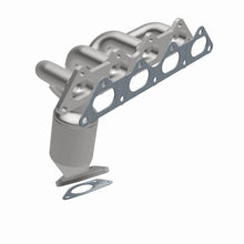 Load image into Gallery viewer, MagnaFlow Direct Fit Catalytic Converter 01-03 Galant 2.4L mani OEM