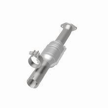 Load image into Gallery viewer, MagnaFlow Direct Fit Catalytic Converter 2010-2012 VENZA 2.7L Underbody