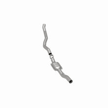 Load image into Gallery viewer, MagnaFlow Direct Fit Catalytic Converter Dodge Dakota 3.9/5.2L 4WD