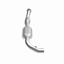 Load image into Gallery viewer, MagnaFlow Direct Fit Catalytic Converter 97-98 E150 E250 Van 4.2L D/