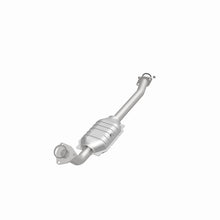 Load image into Gallery viewer, MagnaFlow Direct Fit Catalytic Converter 05-07 Toyota Sequoia 8 4.7L P/S