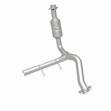 Load image into Gallery viewer, MagnaFlow Direct Fit Catalytic Converter 2009 f-150 V8 5.4 OEM Underbody