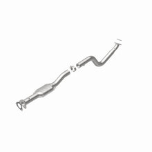 Load image into Gallery viewer, MagnaFlow Direct Fit Catalytic Converter 03-07 GM 2500/3500 P/S OEM