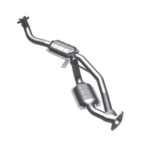 Load image into Gallery viewer, MagnaFlow Direct Fit Catalytic Converter Taurus/Sable/Continental 8