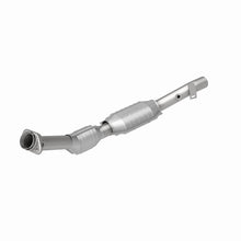 Load image into Gallery viewer, MagnaFlow Direct Fit Catalytic Converter 01 Ford Lightning P/S