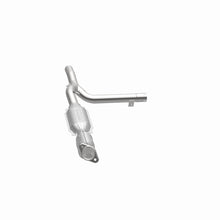 Load image into Gallery viewer, MagnaFlow Direct Fit Catalytic Converter 01-03 F150 5.4 Passenger Side OEM
