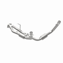 Load image into Gallery viewer, MagnaFlow Direct Fit Catalytic Converter 05-06 Jeep Grand Cherokee 3.7L Y-Pipe Assy (49 State)
