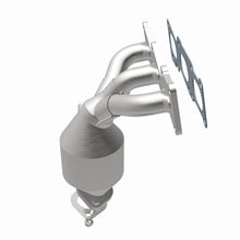 Load image into Gallery viewer, MagnaFlow Direct Fit Catalytic Converter 06-07 Hyundai Sonata 3.3L