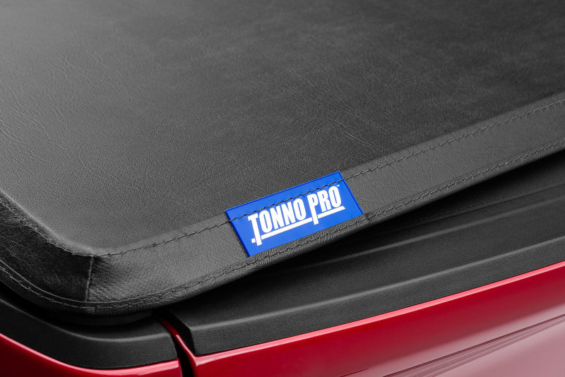 Tonno Pro 14-19 Toyota Tundra 5.5ft Fleetside Tonno Fold Tri-Fold Tonneau Cover