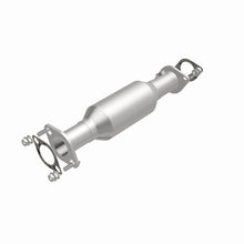 Load image into Gallery viewer, MagnaFlow Direct Fit Catalytic Converter 03-06 Outlander 2.4L
