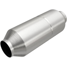 Load image into Gallery viewer, MagnaFlow Universal Catalytic Converter 2.5 inch C/C spun body