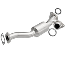 Load image into Gallery viewer, MagnaFlow Direct Fit Catalytic Converter 01-03 Montero 3L Passenger Side Front OEM