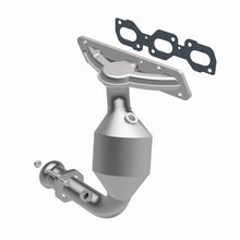 Load image into Gallery viewer, MagnaFlow Direct Fit Catalytic Converter 02-05 Ford Escape 3.0L