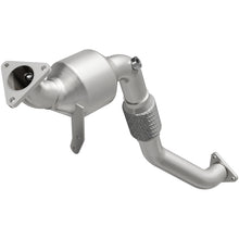Load image into Gallery viewer, MagnaFlow Direct Fit Catalytic Converter 2007-2010 Q7 V6 3.6 OEM Underbody