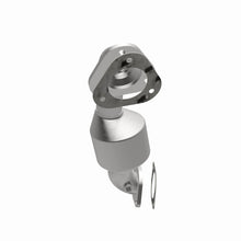 Load image into Gallery viewer, MagnaFlow Direct Fit Catalytic Converter 10-17 Ford Taurus/10-16 Lincoln MKT V6-3.5L
