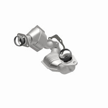 Load image into Gallery viewer, MagnaFlow Direct Fit Catalytic Converter 01-04 Explorer OEM