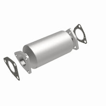 Load image into Gallery viewer, MagnaFlow Direct Fit Catalytic Converter Honda 80 87