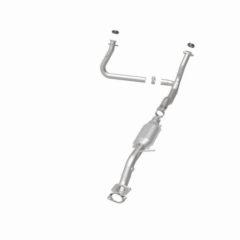 MagnaFlow Direct Fit Catalytic Converter 00-05 Blazer 4WD 4.3L