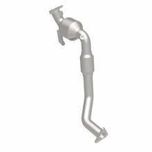 Load image into Gallery viewer, MagnaFlow Direct Fit Catalytic Converter 07 VW Touareg 3.6L Rear close