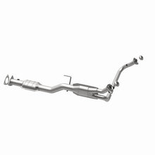 Load image into Gallery viewer, MagnaFlow Direct Fit Catalytic Converter 00-04 Astro 4.3L