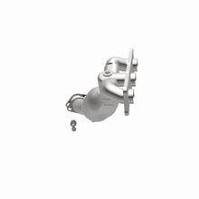 Load image into Gallery viewer, MagnaFlow California DF Catalytic Conv 07-13 BMW 328i L6 3.0LGAS 3.75in Inlet 4in Outlet 2in Dia