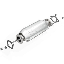 Load image into Gallery viewer, MagnaFlow Direct Fit Catalytic Converter 06-10 Kia Rio 1.6L Rear