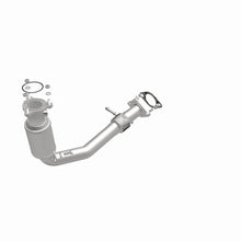 Load image into Gallery viewer, MagnaFlow Direct Fit Catalytic Converter 14-16 GMC Terrain / 15-16 Chevrolet Equinox 2.4L