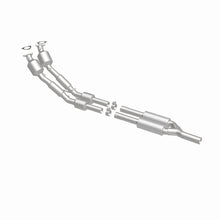 Load image into Gallery viewer, MagnaFlow Direct Fit Catalytic Converter 2012-2015 Passat (B7) 3.6L V6 OEM Grade