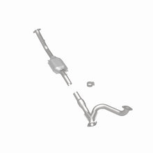 Load image into Gallery viewer, MagnaFlow Direct Fit Catalytic Converter 98-02 3.5L Isuzu Trooper DS