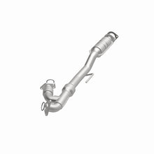 Load image into Gallery viewer, MagnaFlow Direct Fit Catalytic Converter 2007-2008 ALTIMA 3.5 L Underbody
