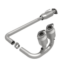 Load image into Gallery viewer, MagnaFlow Direct Fit Catalytic Converter 04-06 Wrangler 4.0L
