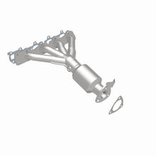 Load image into Gallery viewer, MagnaFlow Direct Fit Catalytic Converter 04-05 Chevrolet Malibu/Classic 2.2L (CA Emissions)