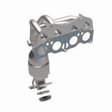 Load image into Gallery viewer, MagnaFlow Direct Fit Catalytic Converter 06-08 Toyota RAV4 2.4L