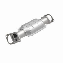 Load image into Gallery viewer, MagnaFlow Direct Fit Catalytic Converter 06-08 Hyun/Kia 3.8L