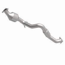 Load image into Gallery viewer, MagnaFlow Direct Fit Catalytic Converter 07 VW Touareg 3.6L Front close